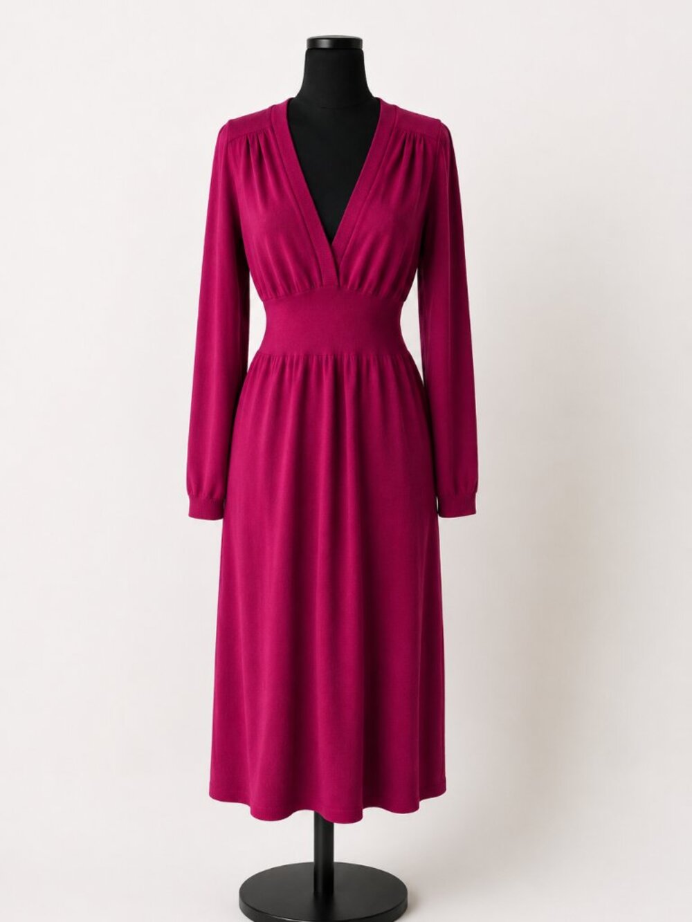 Flawed St John by Marie Gray Magenta Santana Knit V-Neck Midi Dress Size 6